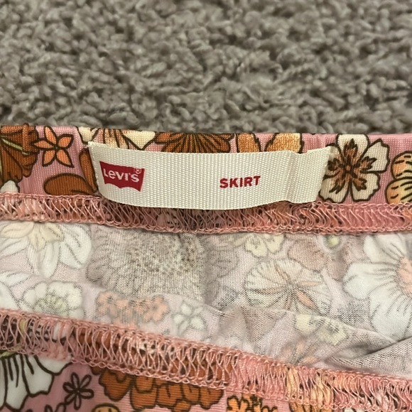 NWT NEVER WORN Levi’s Clements Twins skirt - Picture 2 of 2